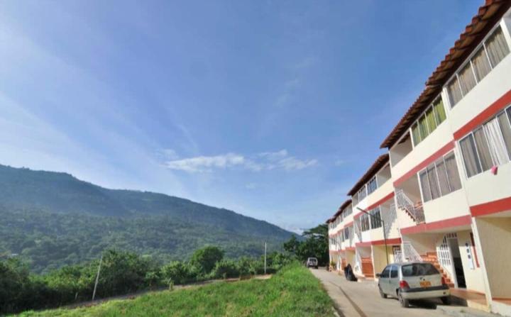 Apartamento De Lujo San Gil Εξωτερικό φωτογραφία